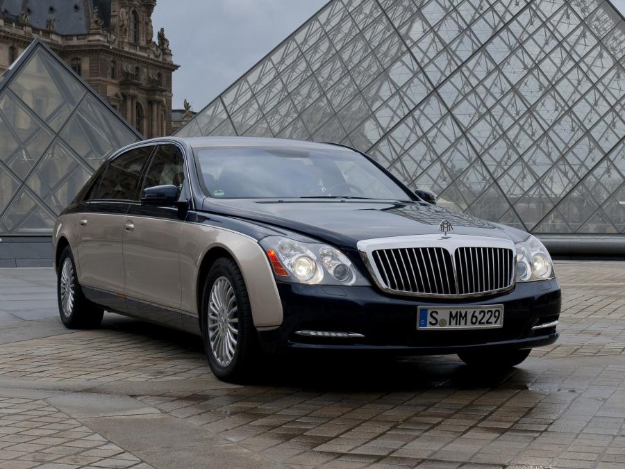  Maybach 62 (V240) 2010 года  (фото 2 из 32)